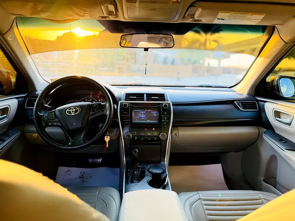 Toyota Camry LE 2015 American Specs - Excellent Condition - Image 11