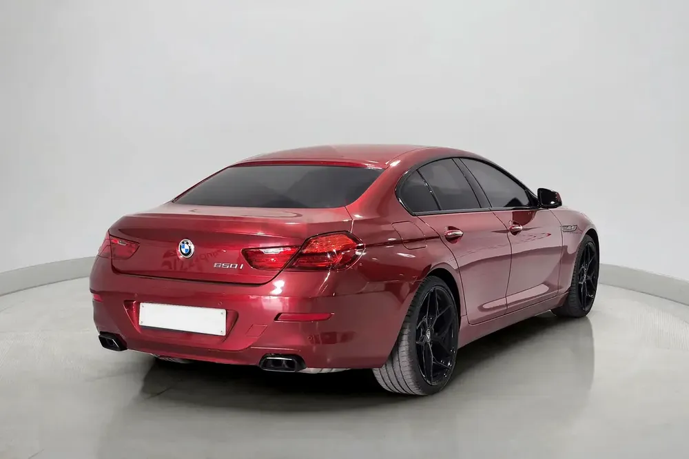 2013 BMW 6-Series 650i 4.4L | GCC Specifications - Image 5