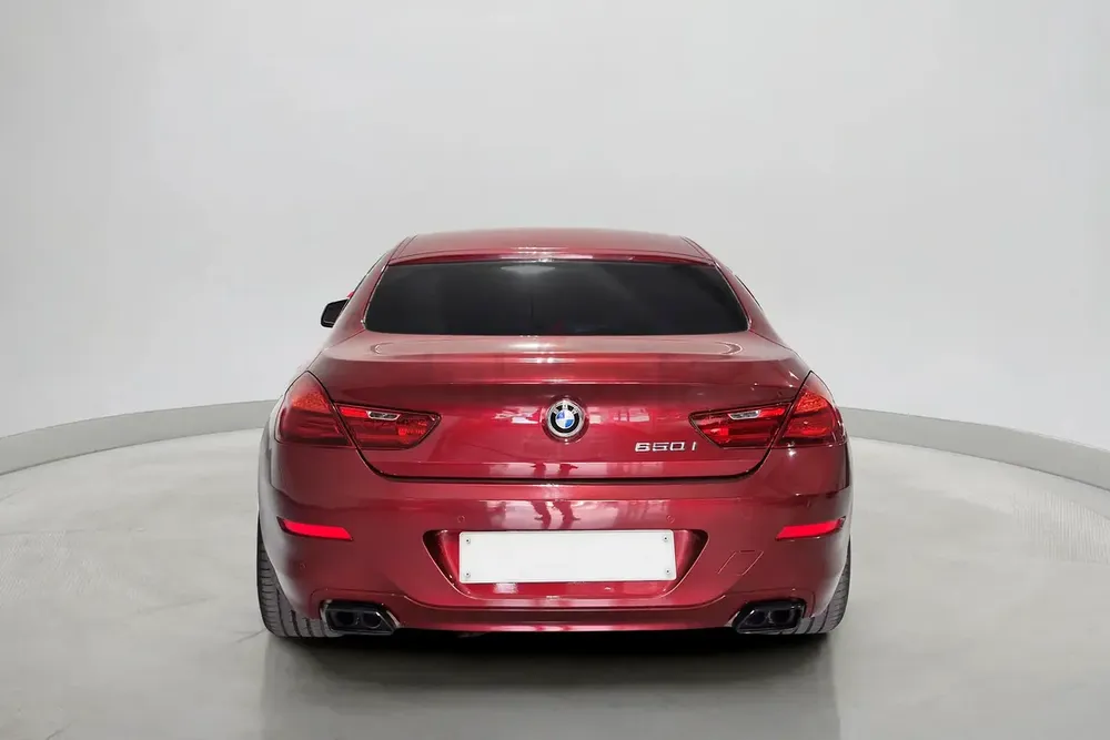2013 BMW 6-Series 650i 4.4L | GCC Specifications - Image 6