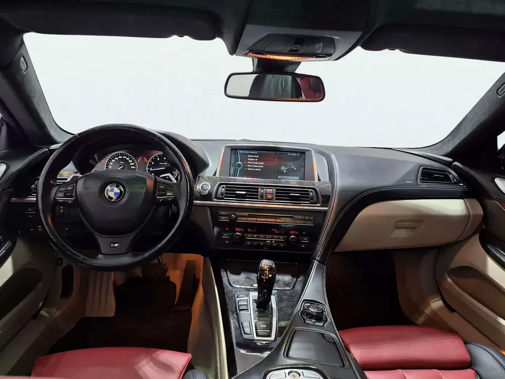 2013 BMW 6-Series 650i 4.4L | GCC Specifications - Image 8