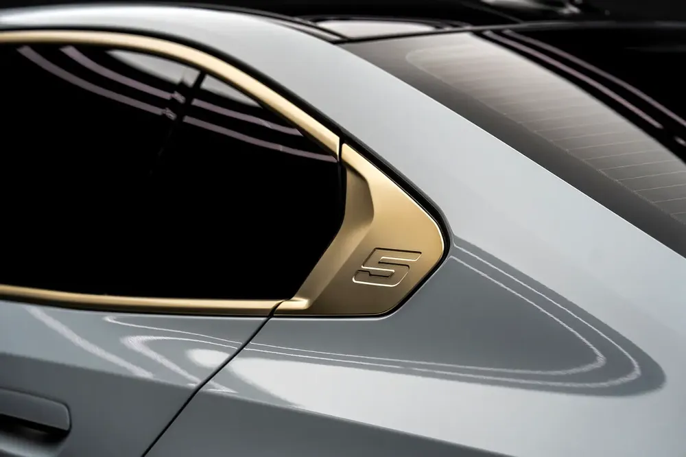I5 EDRIVE 40 | WARRANTY + SERVICE NOV 2028 | PANORAMIC ROOF | NARDO GREY - Image 6