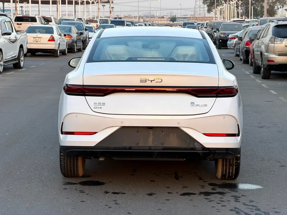 BYD Qin Plus DM-i 2025 - Brand New - Chinese Specs - Available Now! - Image 5