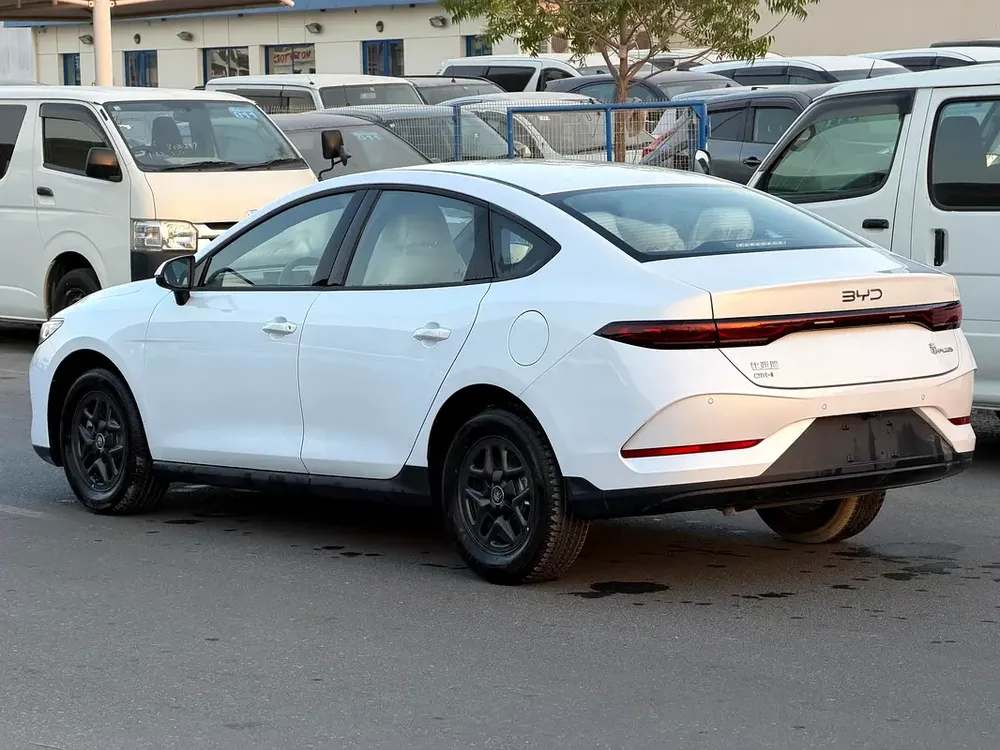 BYD Qin Plus DM-i 2025 - Brand New - Chinese Specs - Available Now! - Image 6
