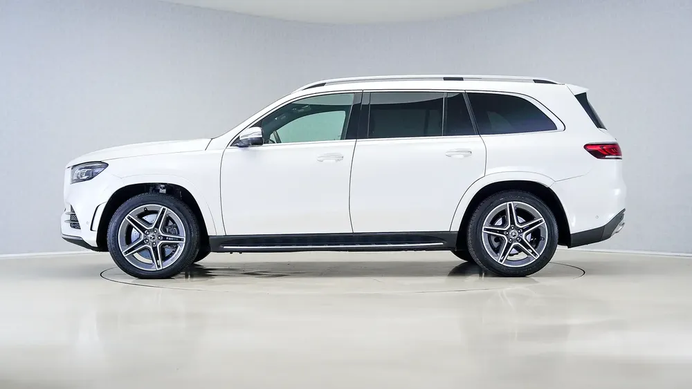 UAE's Very Best Example | 2 Years Free Servicing | AED 5,424 Per Month - Image 10
