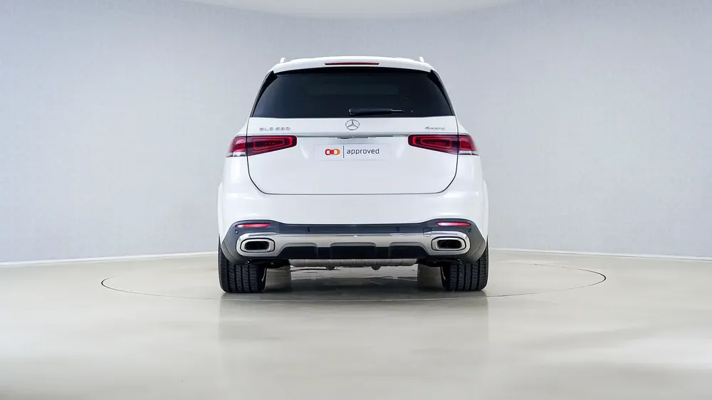 UAE's Very Best Example | 2 Years Free Servicing | AED 5,424 Per Month - Image 9