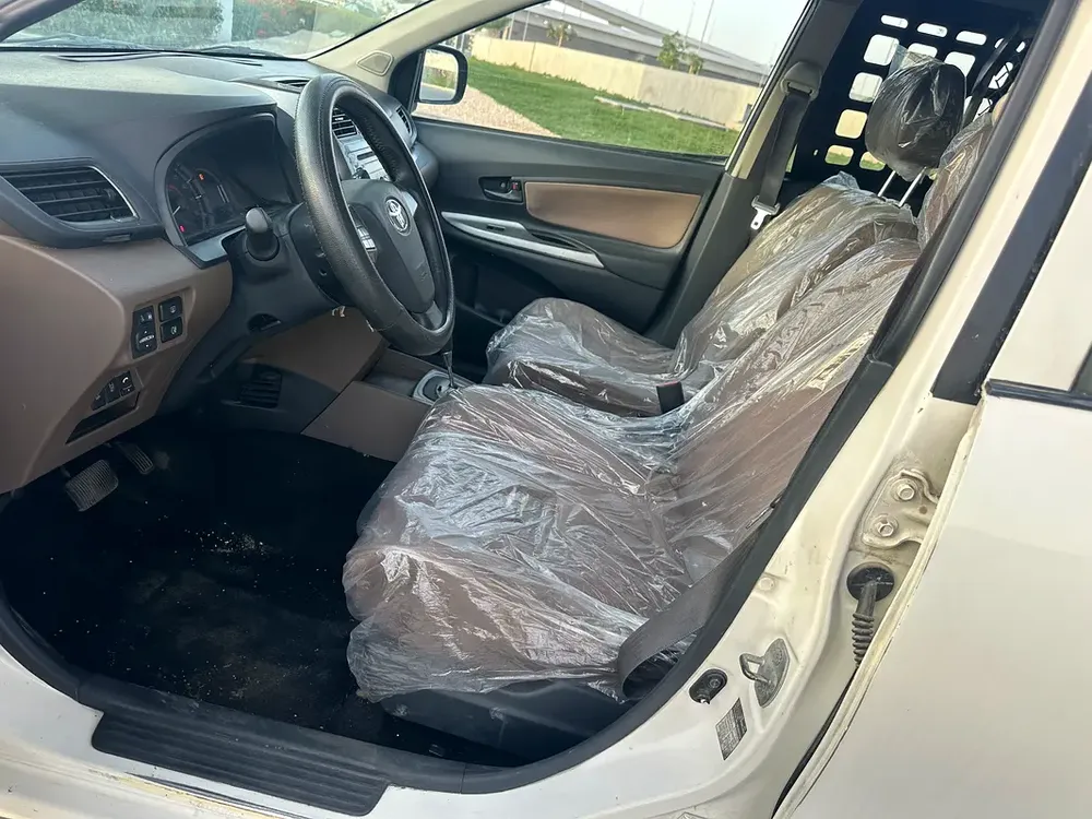 Toyota Avanza SE 2017 - GCC Specs - Well Maintained - Image 7