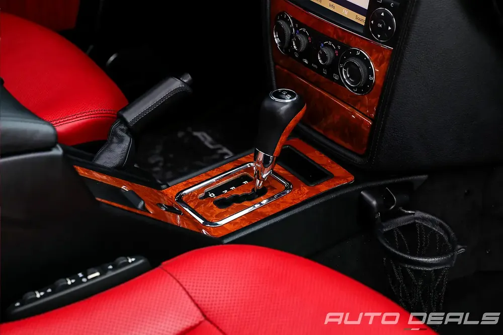 2012 Mercedes-Benz G55 AMG | GCC Specs | Well Maintained | Rear Entertainment | Perfect Condition - Image 14
