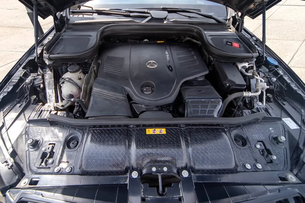 7,000 P.M | 0% DownPayment | Merc Warranty+Service | NewFaceLeft - Image 19