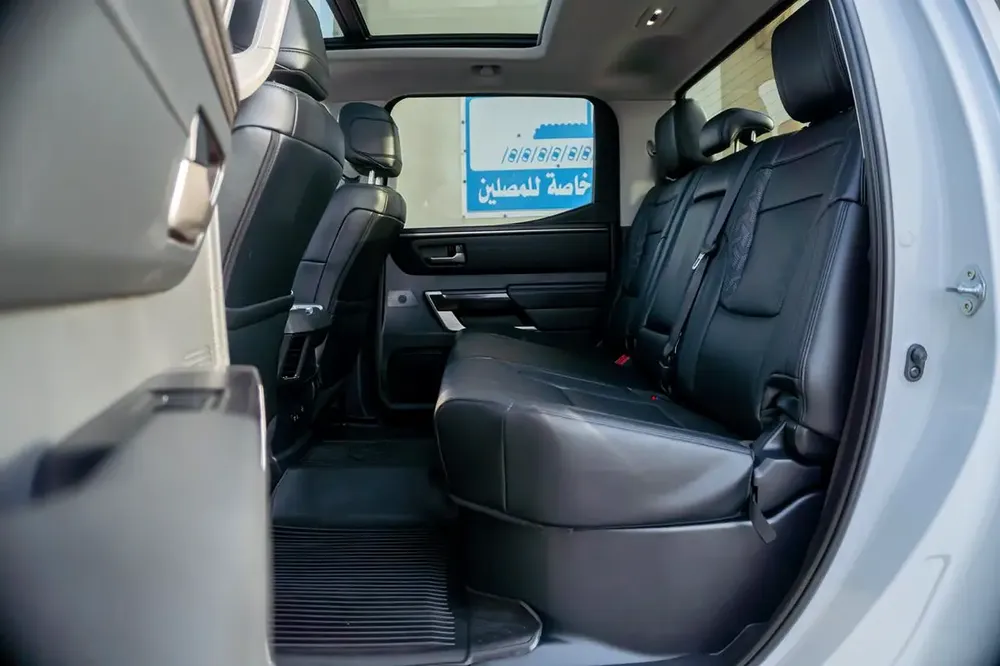 TOYOTA TUNDRA 2024 CRE WHITE - Image 19