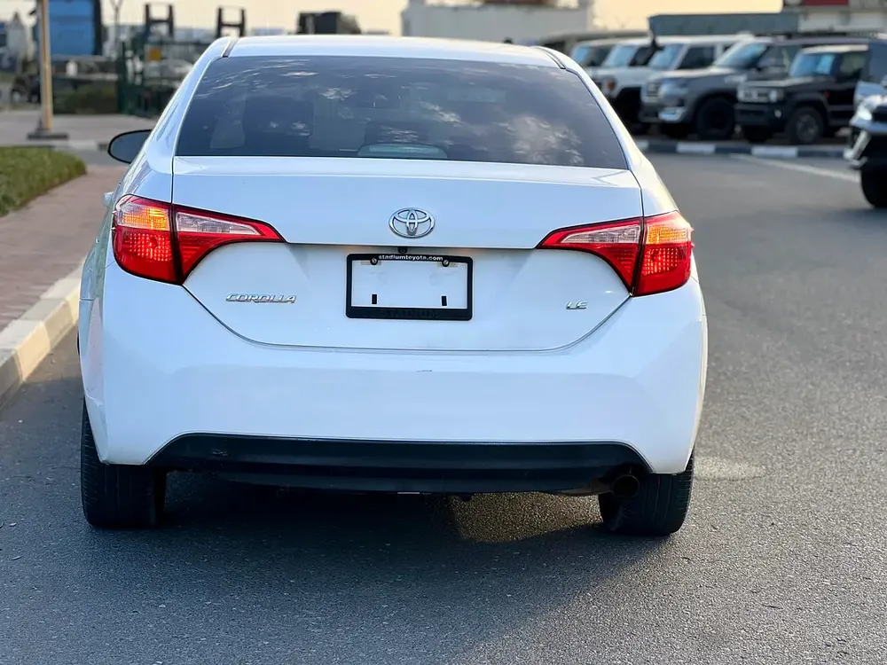 Toyota Corolla LE 2019, American Specs - Well Maintained - Image 4