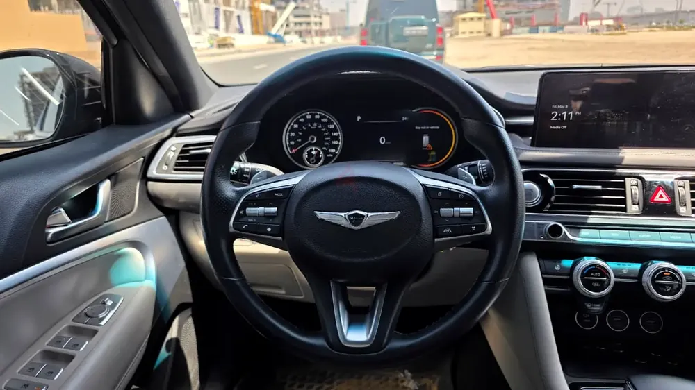 2023 Genesis G70 V4 Turbo - Image 10