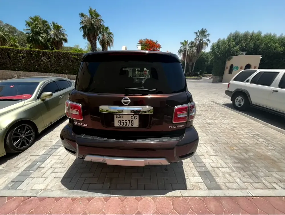 Nissan Armada Platinum 2017 - American Specs - Fully Loaded - Image 9