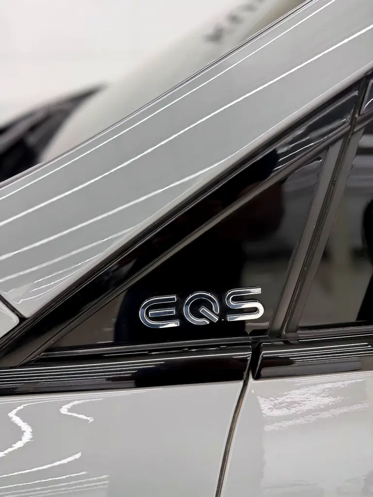 2023 Mercedes-Benz EQS 580 4MATIC | GCC Specs | Like New Condition - Image 13