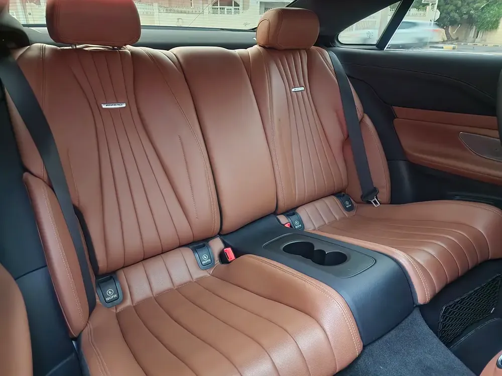 Mercedes-Benz E-Class E 400 4MATIC | Luxury  Performance - Image 4