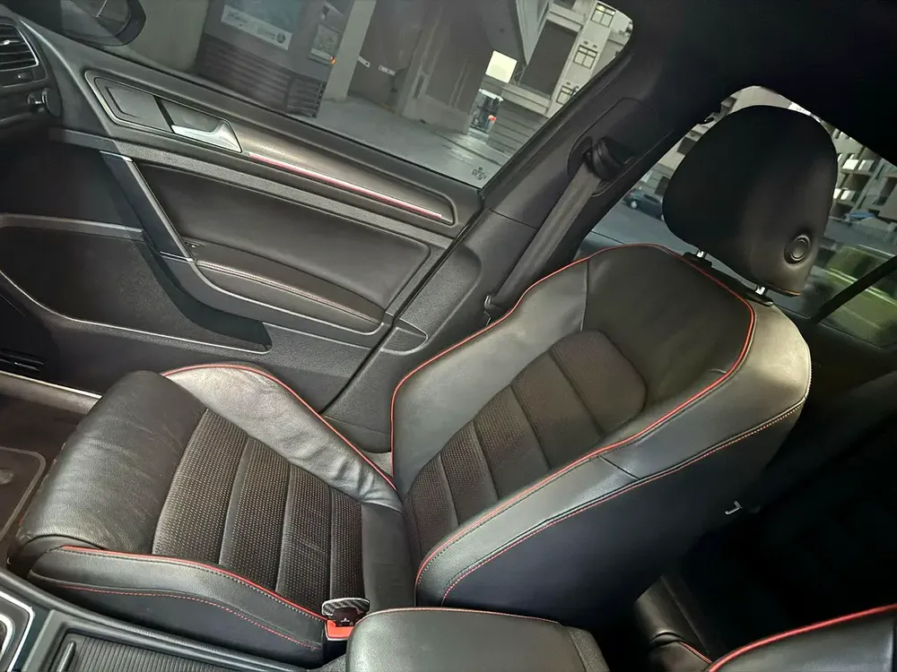 VOLKSWAGEN I GTI I 2019 I GCC - Image 9