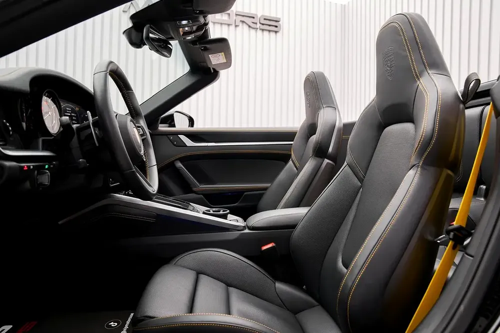 PORSCHE CARRERA TURBO S CONVERTIBLE, 2023, FULL OPTIONS, EXCELLENT CONDITION - Image 12