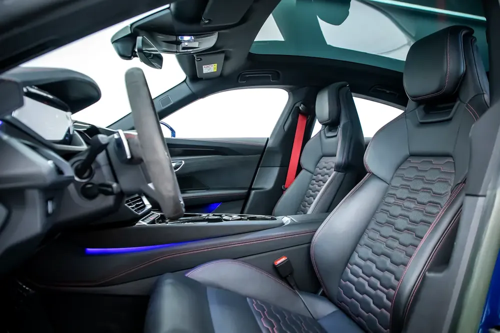 2022 AUDI | RS E-TRON GT | QUATTRO | GCC |FULL OPTION |  SERVICE CONTRACT | - Image 15