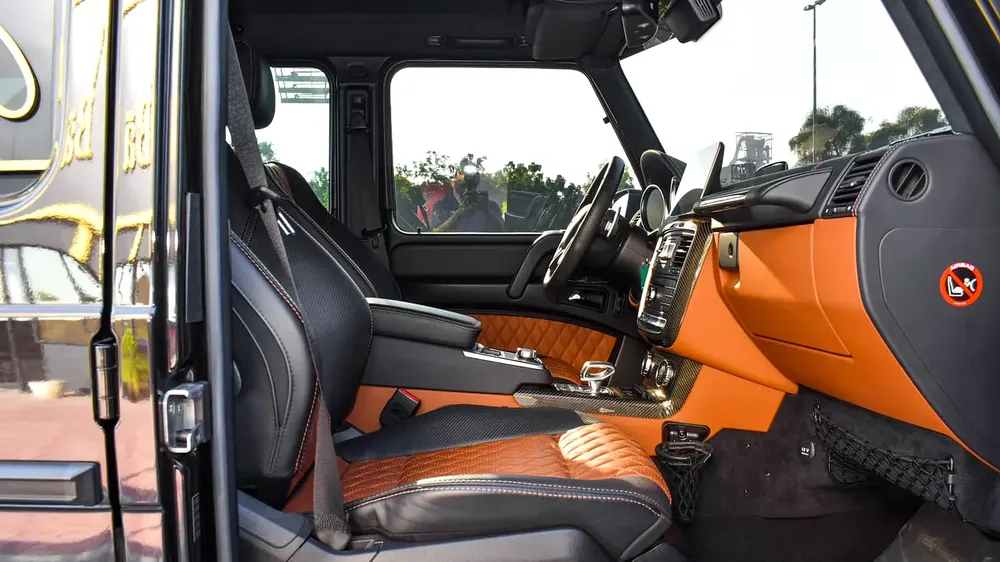 Mercedes-Benz G63 6X6 GCC Spec 2018 - One of two made - Rare! - Image 17