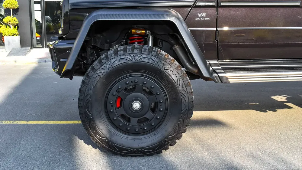 Mercedes-Benz G63 6X6 GCC Spec 2018 - One of two made - Rare! - Image 7
