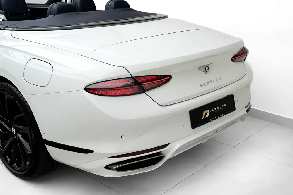 2025 BENTLEY CONTINENTAL GTC SPEED FIRST EDITION - Image 10