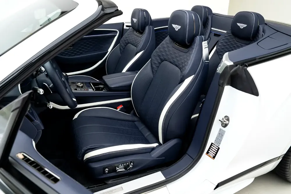 2025 BENTLEY CONTINENTAL GTC SPEED FIRST EDITION - Image 13
