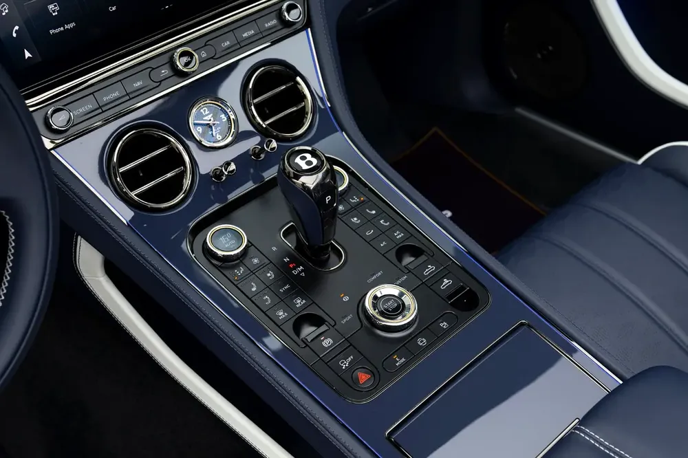 2025 BENTLEY CONTINENTAL GTC SPEED FIRST EDITION - Image 17