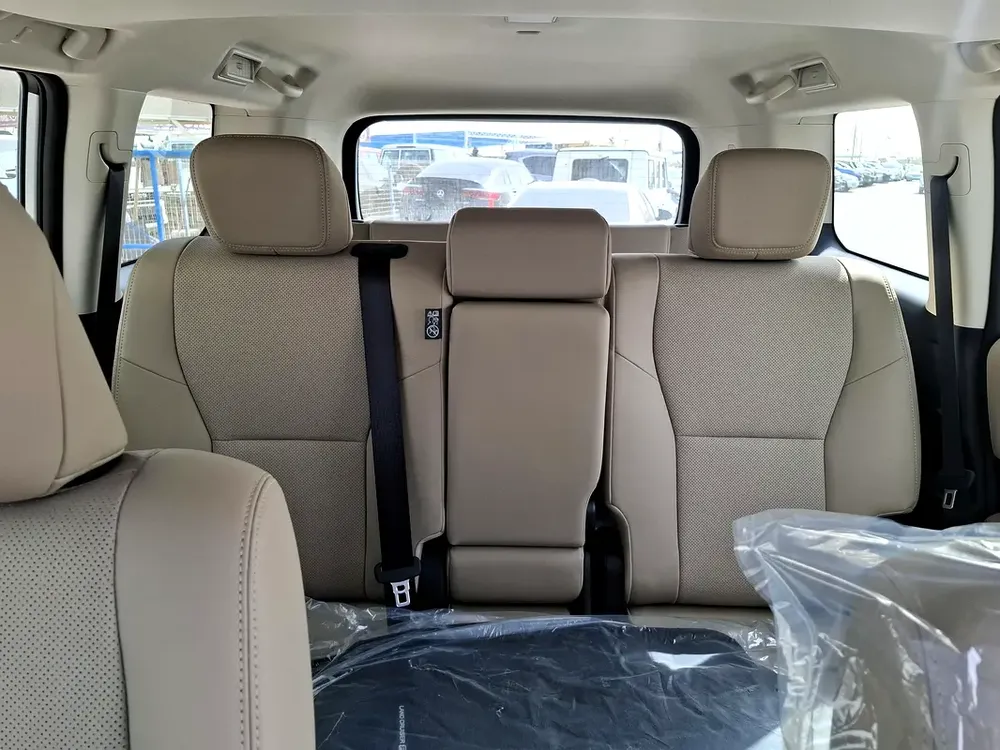 Toyota Prado All Rounder Full 2.4L 2026 Petrol (Export Only) - Image 12