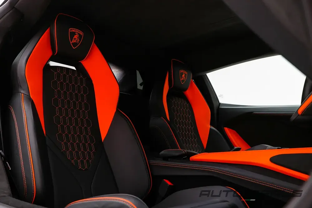 2024 Lamborghini Revuelto | GCC Specs | Extremely Low Mileage | Under Warranty & Service Contrac - Image 20