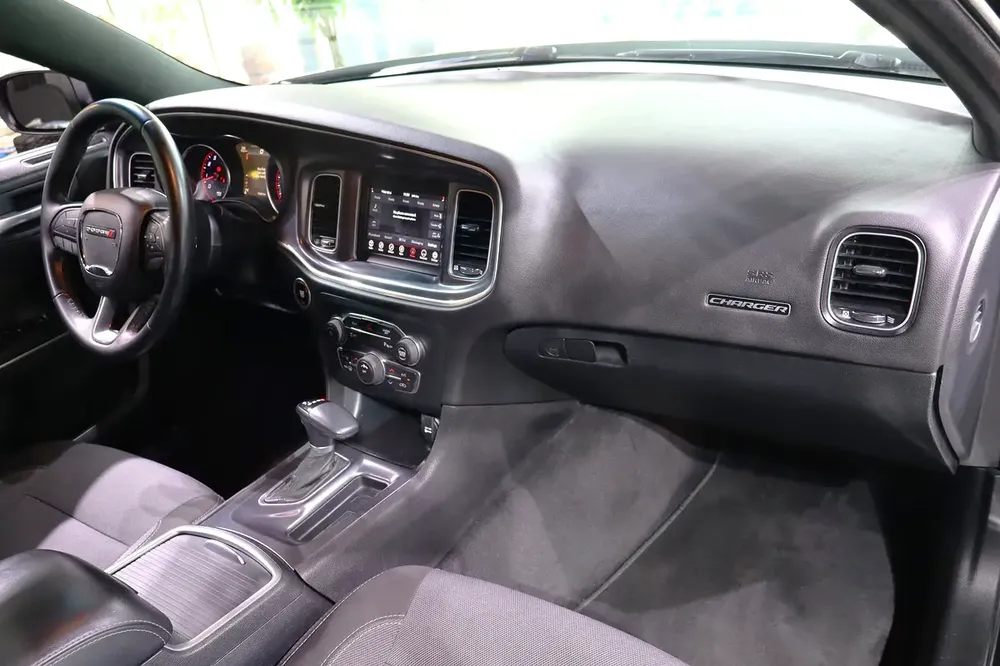 3.6L V6 . GCC Specs . Excellent Condition - Image 17