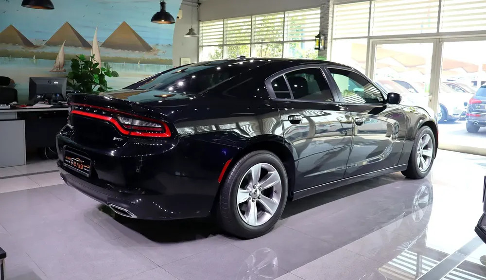 3.6L V6 . GCC Specs . Excellent Condition - Image 6