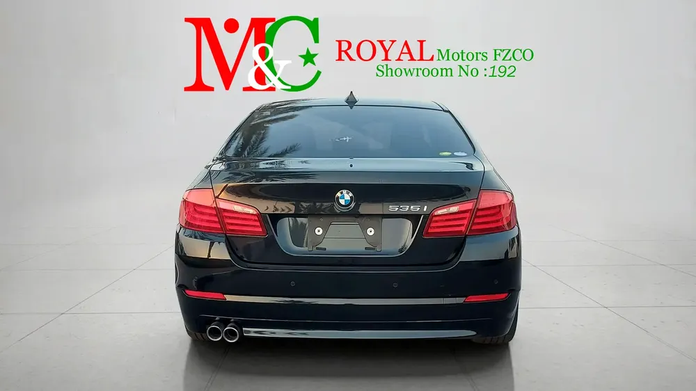 BMW 528i - 2010 - BLACK WITH BEIGE INTERIOR CLEAN CAR FRESH JAPAN IMPORT - Image 6