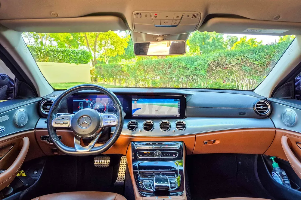 AED 1641/month | 2020 Mercedes-Benz E-Class E 300 | GCC Specs | Ref#419923 - Image 9