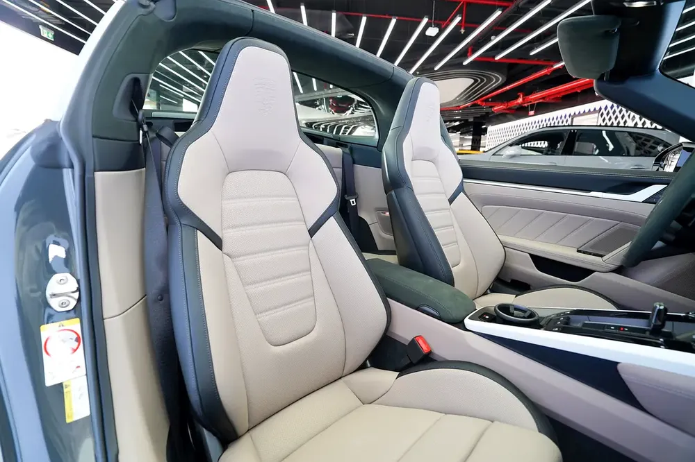 911 TARGA 4 GTS | NARDO GREY | BOSE AUDIO | WARRANTY JULY 2028 | MATT CARBON INTERIOR - Image 13