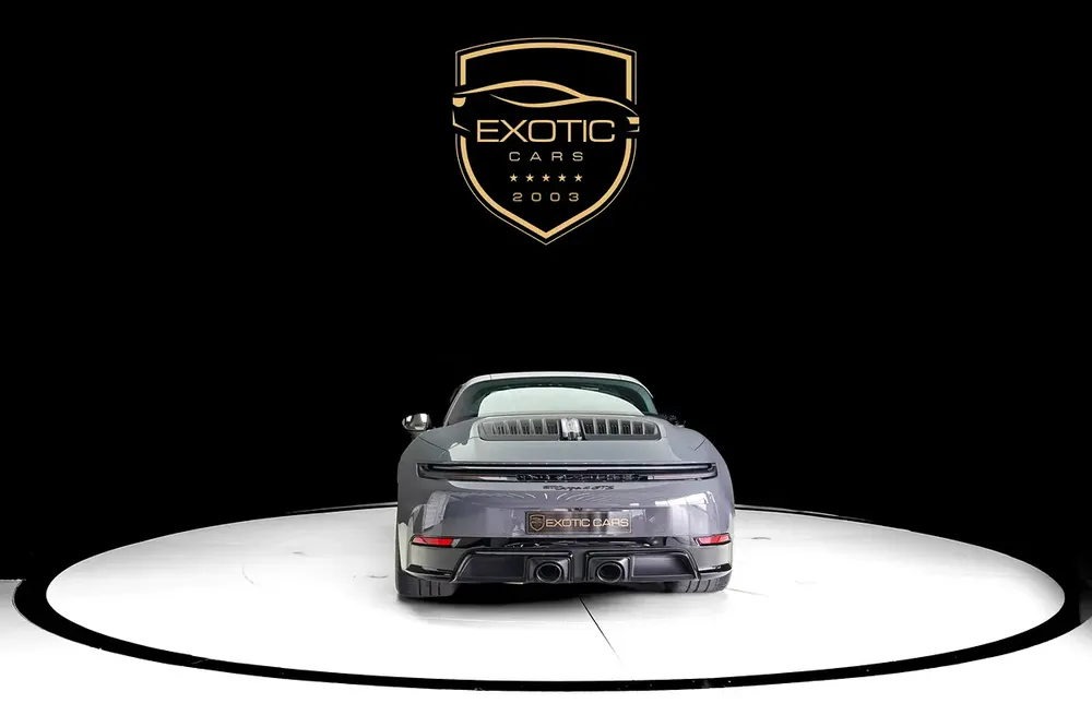 911 TARGA 4 GTS | NARDO GREY | BOSE AUDIO | WARRANTY JULY 2028 | MATT CARBON INTERIOR - Image 5