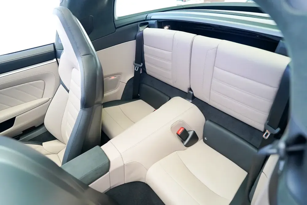 911 TARGA 4 GTS | NARDO GREY | BOSE AUDIO | WARRANTY JULY 2028 | MATT CARBON INTERIOR - Image 9