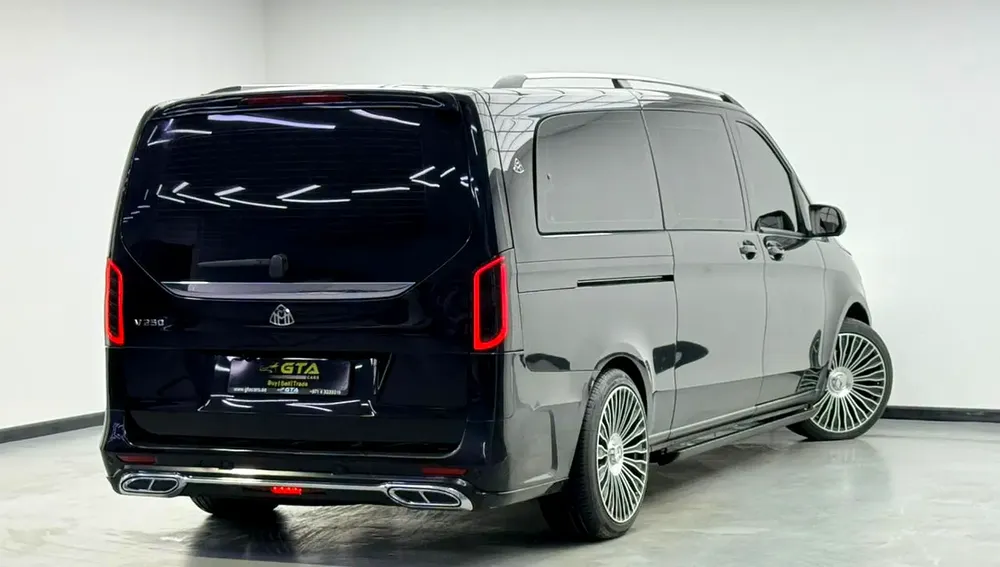 2024 Mercedes Maybach V250, Warranty, Very Low Km, Fully Loaded, Excellent Condition, GCC - Image 4
