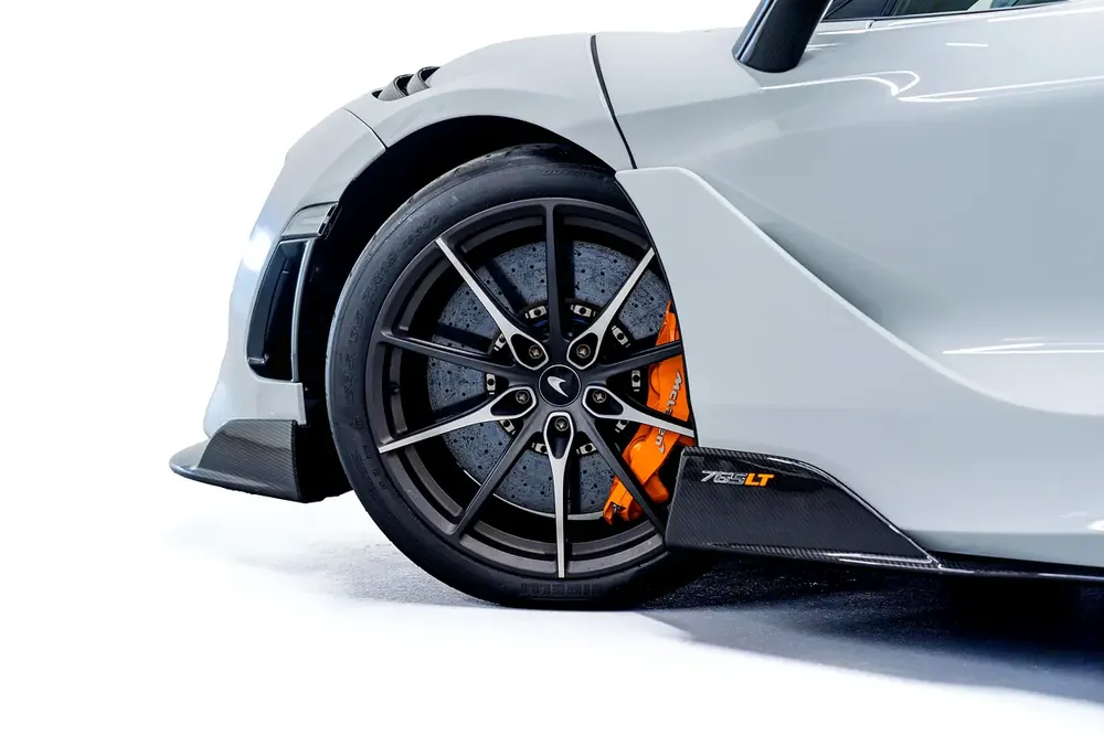 McLaren 765LT - Image 12