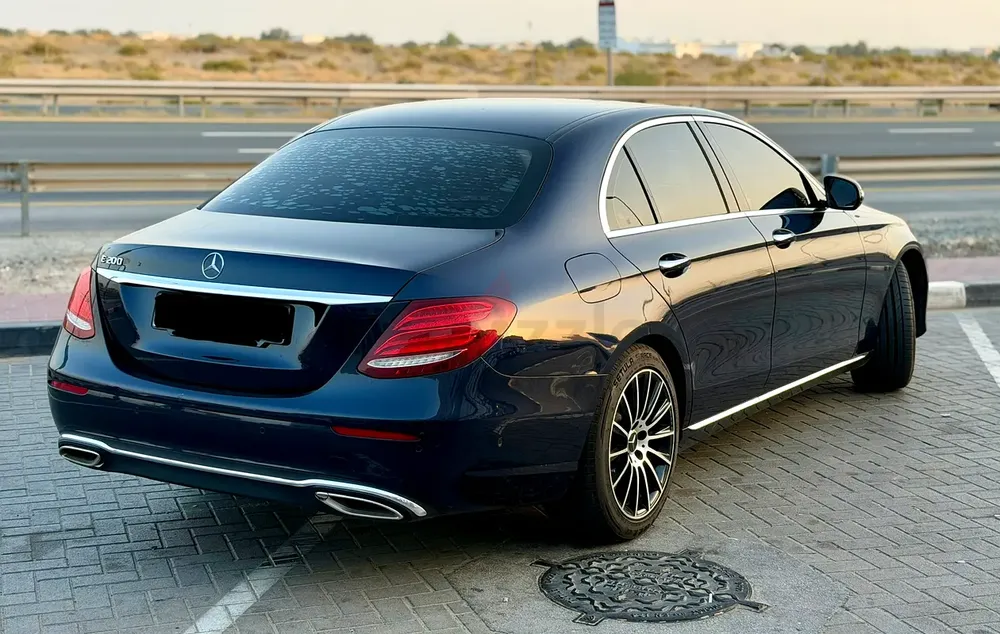 2018 !! Mercedes-Benz E-Class E 200 ll Japanese Specs ll super clean - Image 4