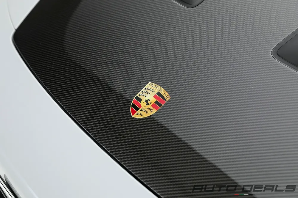 2025 Porsche 911 GT3 RS Weissach | GCC Specs | Under Warranty | Extremely Low mileage | Carbon Fiber - Image 7