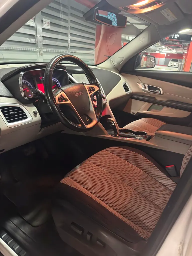 GMC Terrain SLE 2014 - GCC Specs - Well Maintained - Image 13