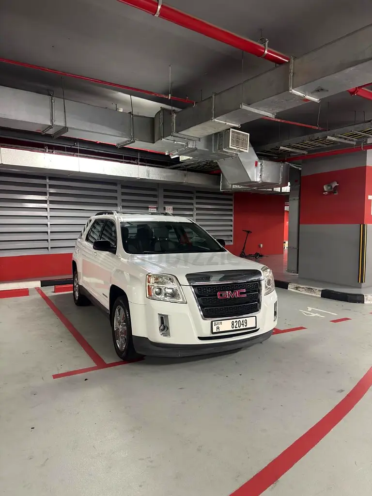 GMC Terrain SLE 2014 - GCC Specs - Well Maintained - Image 6