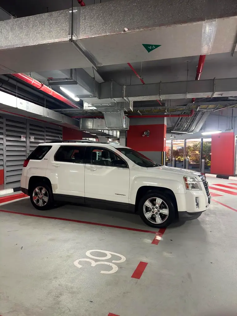 GMC Terrain SLE 2014 - GCC Specs - Well Maintained - Image 7