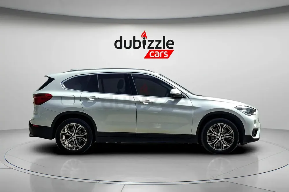 AED 684/month | 2019 BMW X1  | GCC Specs | Ref#439754 - Image 4
