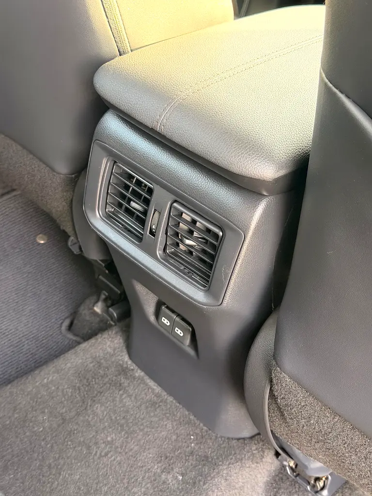 2024 Toyota RAV4 Adventure  | Pristine Condition - WELL MAINTAINED - Image 9