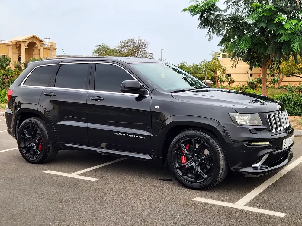 Jeep Grand Cherokee SRT8 2013 | GCC Specs | Performance SUV - Image 14