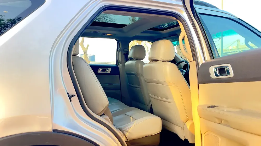 Ford explorer XLT 2012. Gcc, full option - Image 12