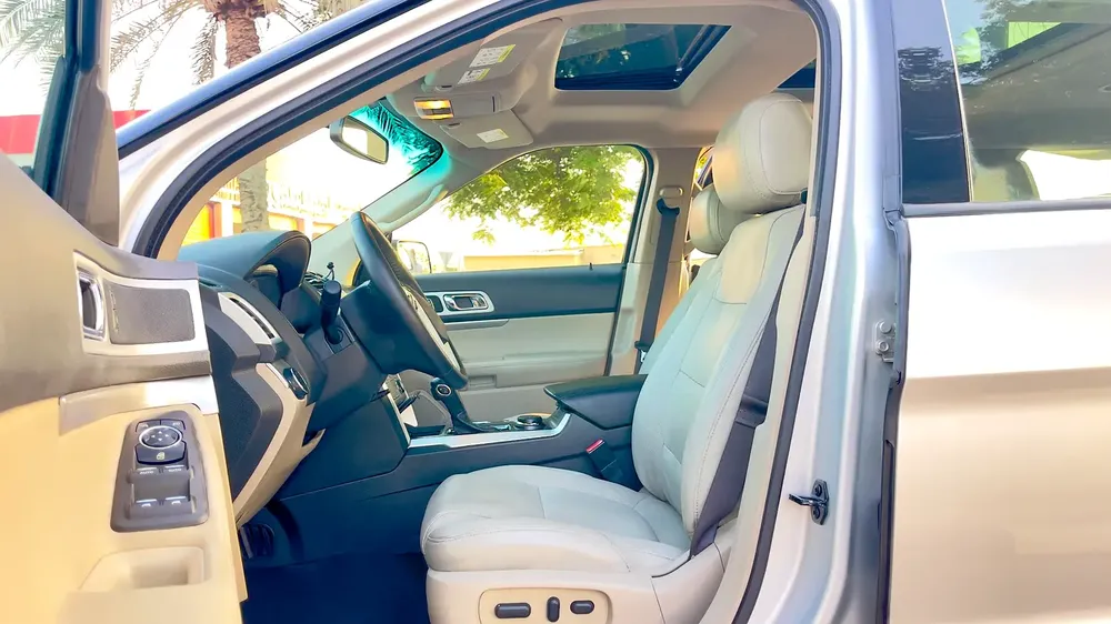 Ford explorer XLT 2012. Gcc, full option - Image 9