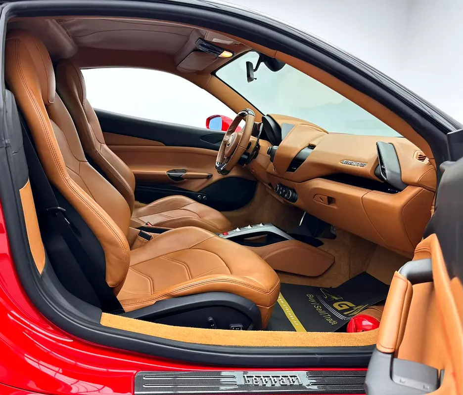 2017 Ferrari 488 GTB, 07/2026 Ferrari Warranty, Ferrari Full Service History, GCC - Image 13