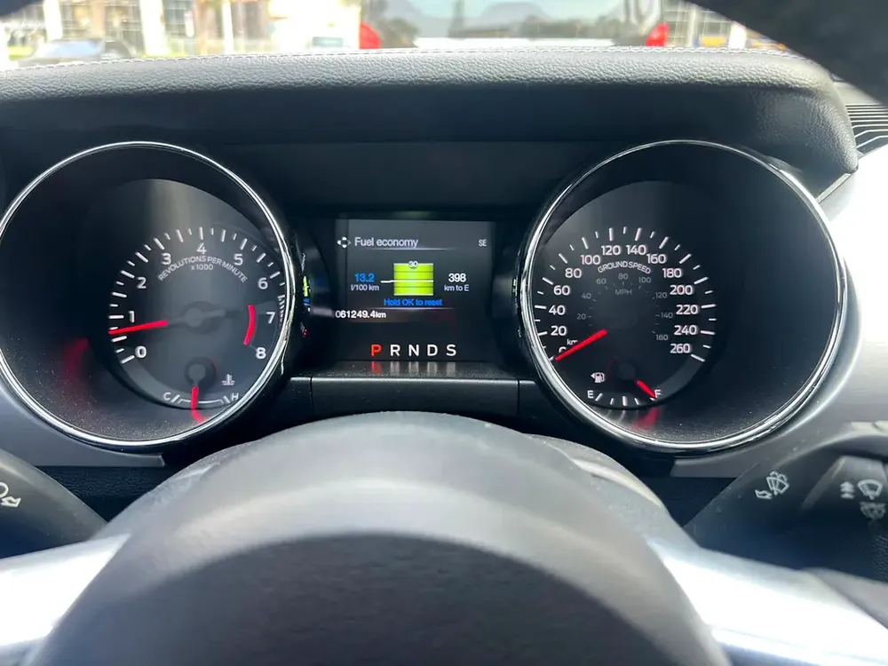 MUSTANG GT PREMIUM 5.0 | 1 OWNER | FULL SERVICE HISTORY - Image 11