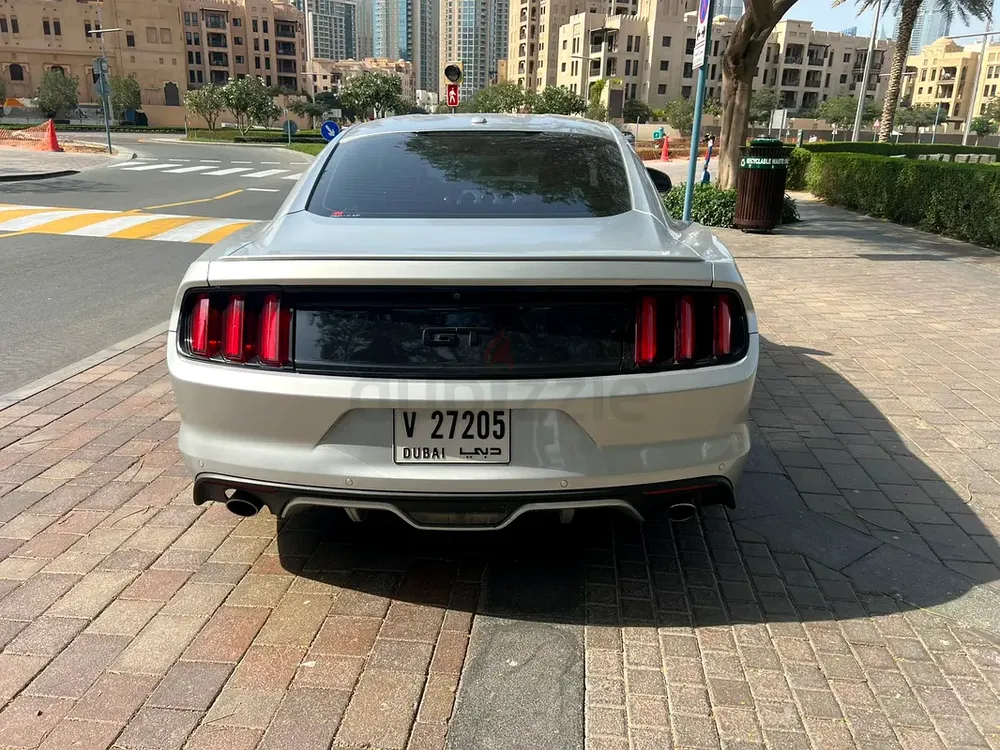 MUSTANG GT PREMIUM 5.0 | 1 OWNER | FULL SERVICE HISTORY - Image 4